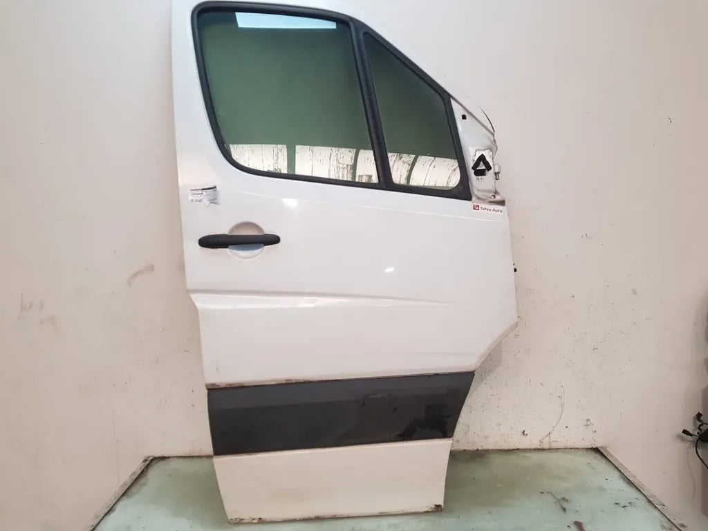 A9067200105: Tür für Mercedes-Benz SPRINTER 3,5-t Van (B906)
