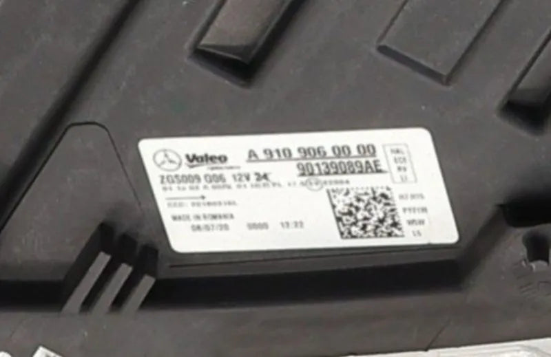A9109060000: Scheinwerfer für Mercedes-Benz SPRINTER 3,5-t Platform/Chassis (B907, B910)