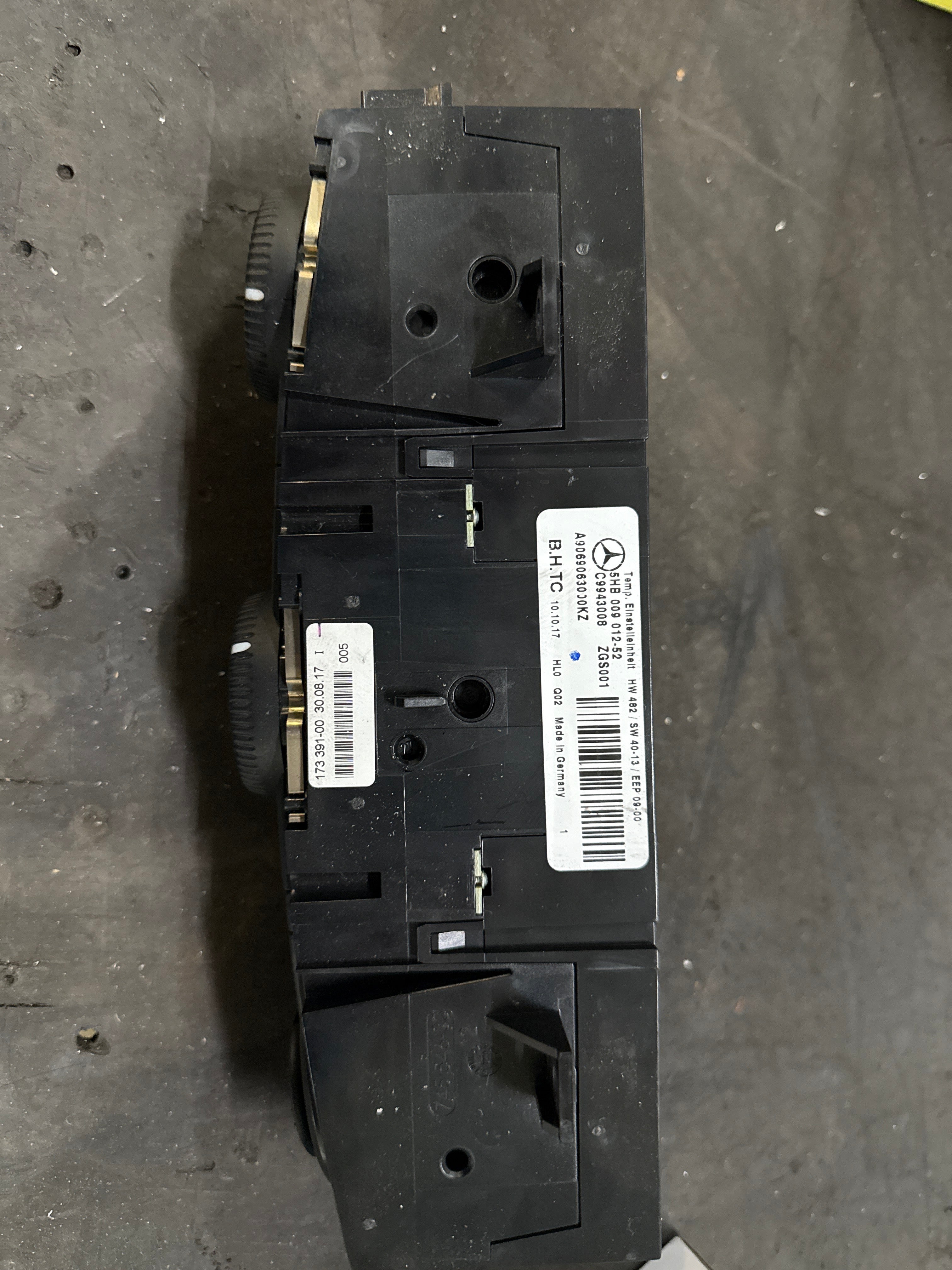 A9069063000kz Klimabedienteil MERCEDES-BENZ SPRINTER (B906)